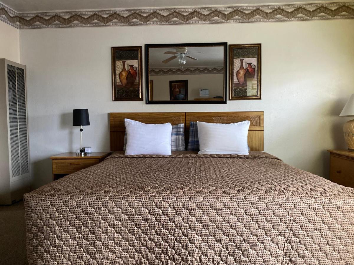 Carrizozo Rainbow Inn מראה חיצוני תמונה