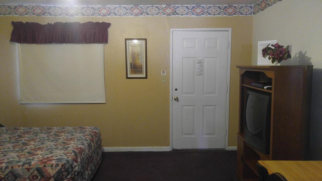 Carrizozo Rainbow Inn מראה חיצוני תמונה