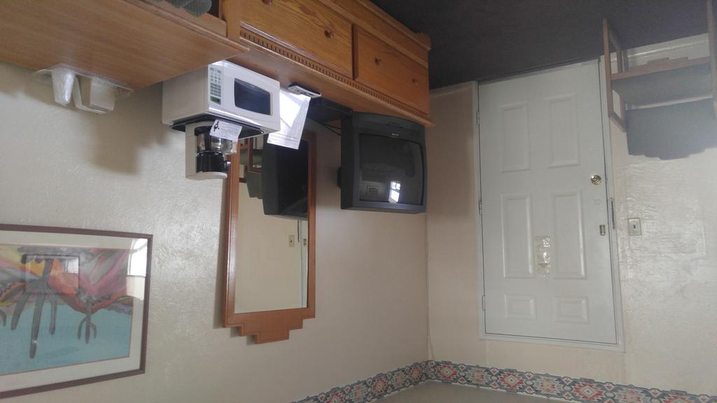 Carrizozo Rainbow Inn מראה חיצוני תמונה
