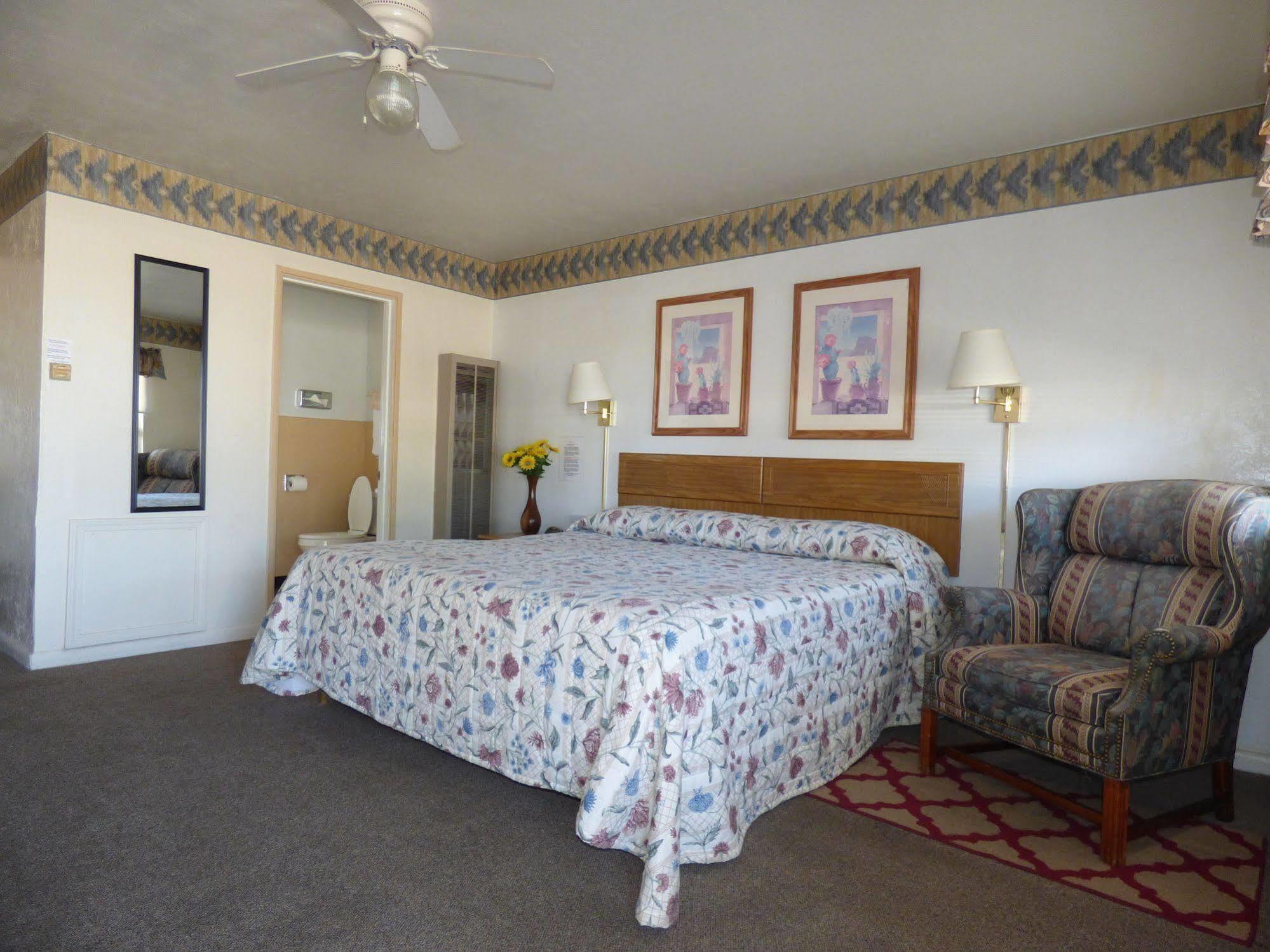 Carrizozo Rainbow Inn מראה חיצוני תמונה